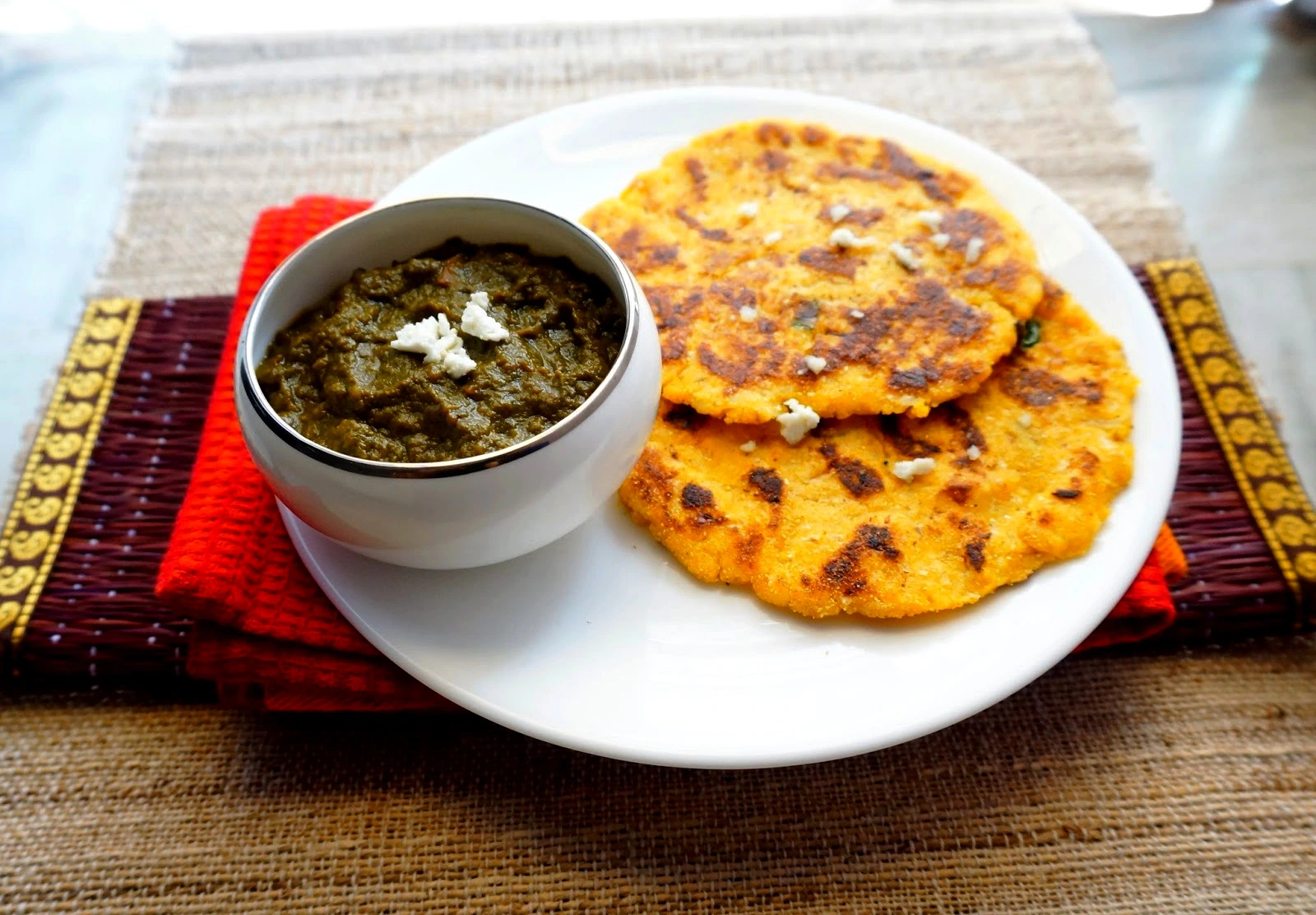 Makk Ki Roti & Saag